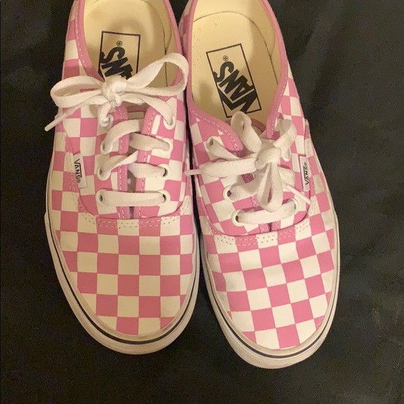 Pink checkered Vans - Picture 5 of 10